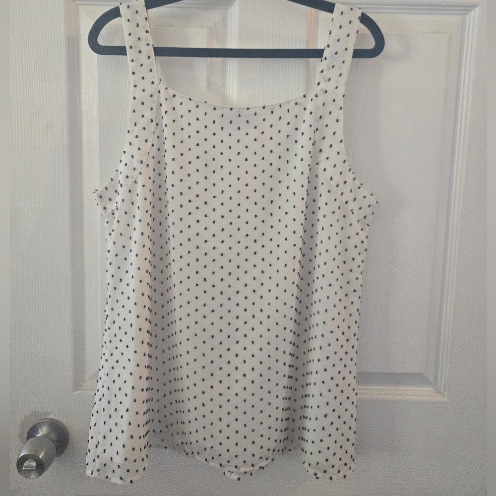 Women's V-Neck Tank - Picture 8 of 9